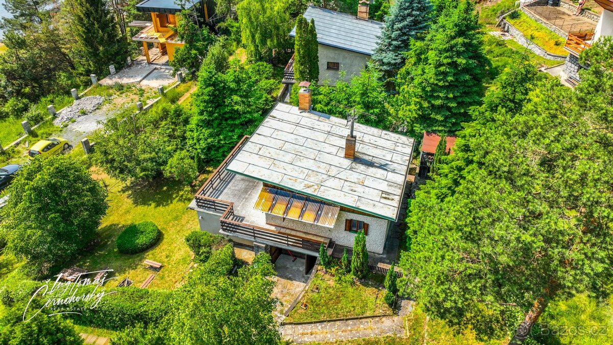 Prodej zděné chaty s velkou terasou jen 70 m od Orlické přeh - 11