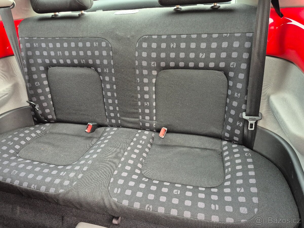 VW New Beetle 1,9 tdi 66 kw - 11