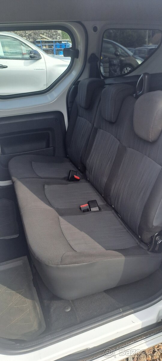 Dacia Dokker 1.2 TCe 85kW ČR SERVISKA - 11