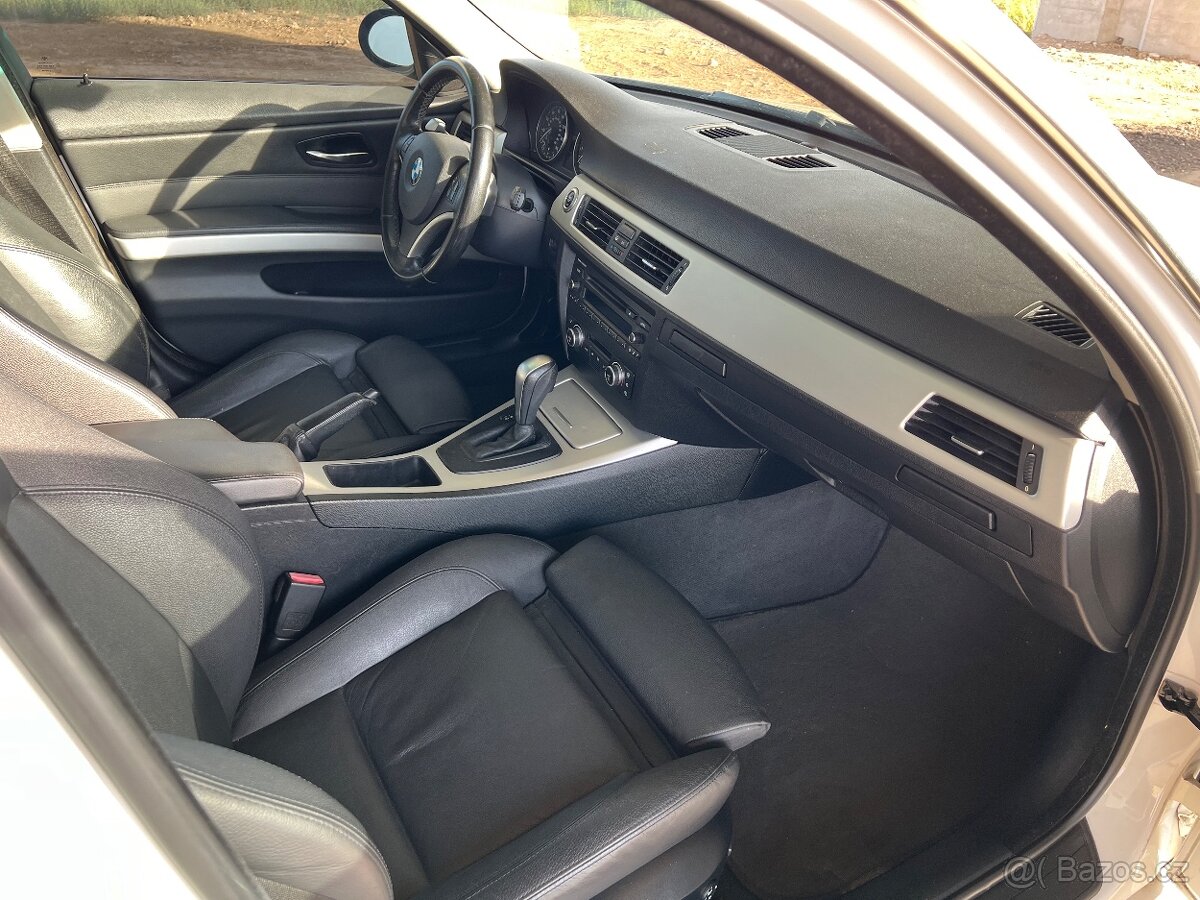 BMW 335i E90 2008 - 11