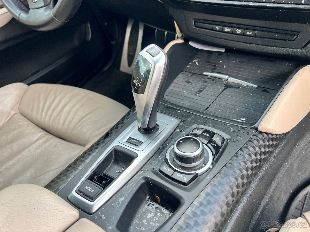 Bmw e71 x6 40d 225kw Carbon Schwartz na díly - 11