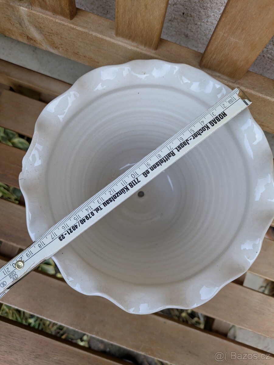 Velký keramický petrželák + dva květináče s podtáckem - 11