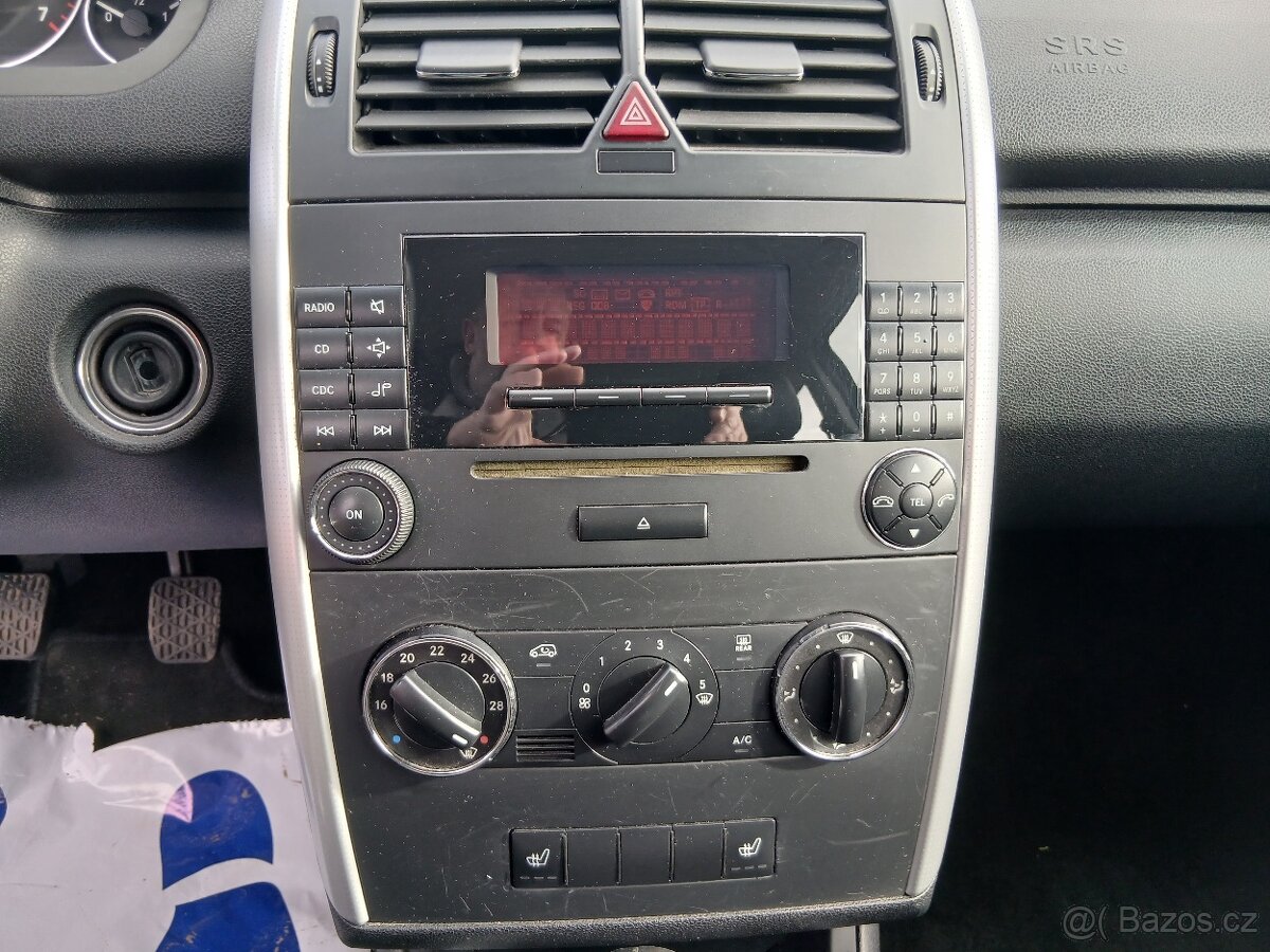 Mercedes-Benz A 1.7i, Avantgarde - 11