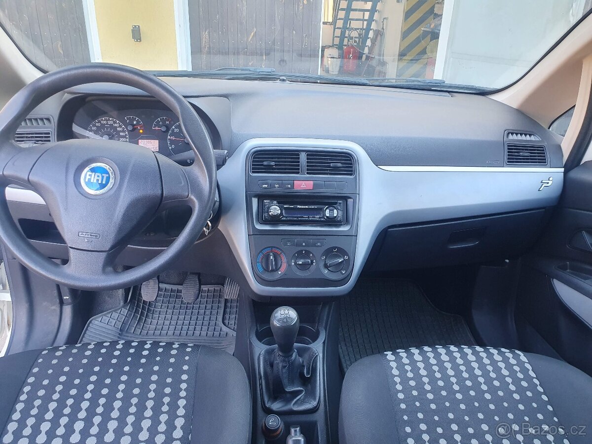 Fiat Grande Punto 1.3 D Multijet - 11