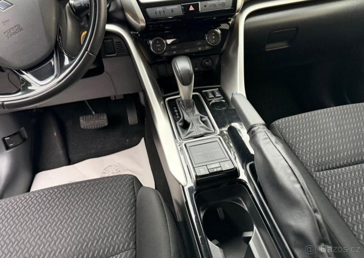 Mitsubishi Eclipse Cross 1,5T-i Active ,automat , Tažné - 11
