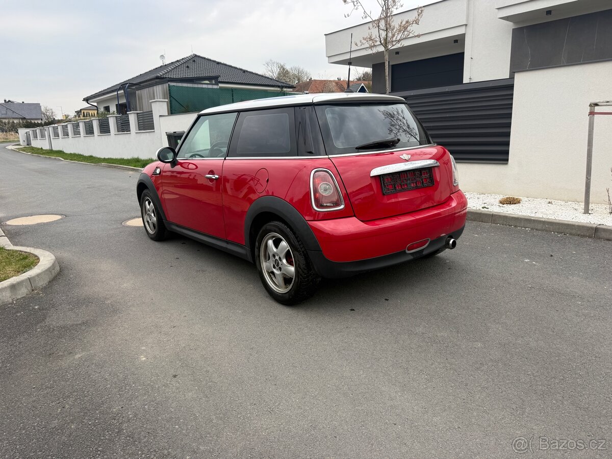 MINI COOPER ONE - 11