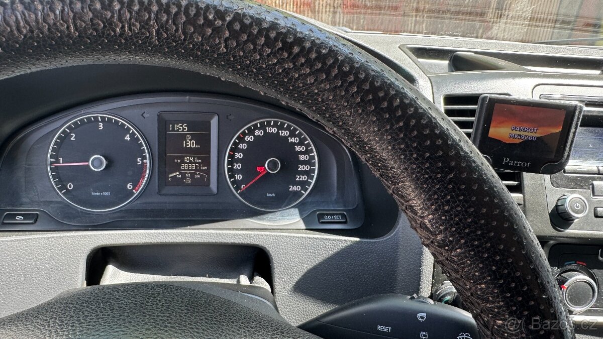 VW Transporter T5 2.0TDI Long - 11