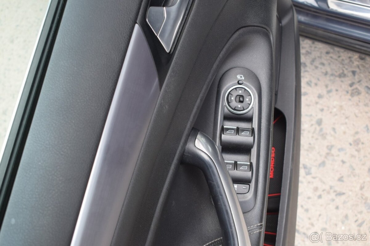Ford Mondeo TITANIUM - 11