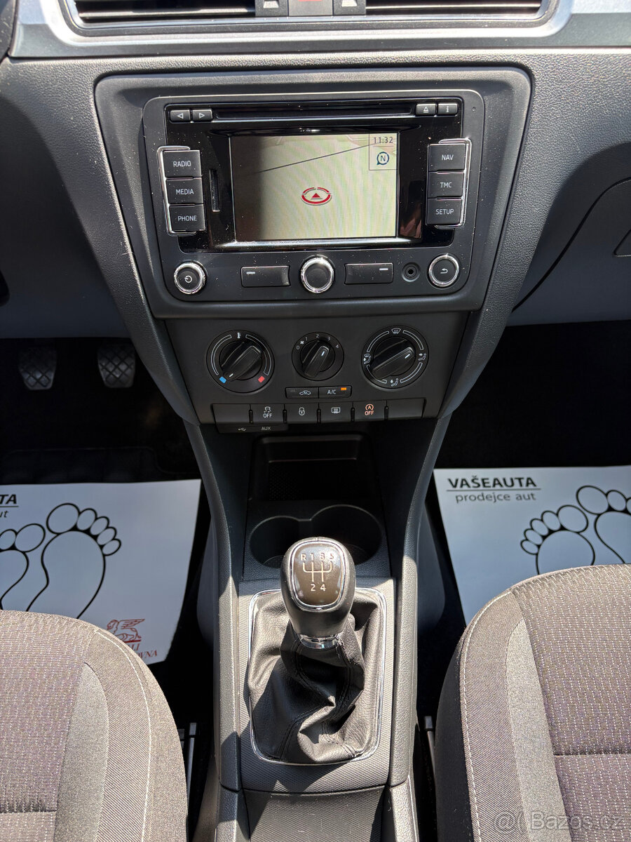 Škoda Rapid 1.2 TSi, navi, BT, tempomat - 11