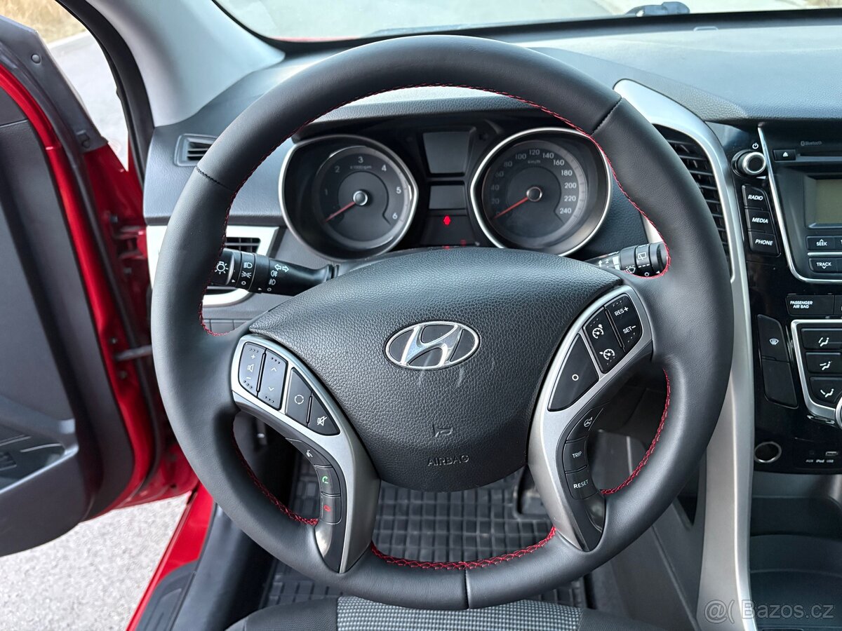 Hyundai i30 1.6 CRDi 2016 - 11