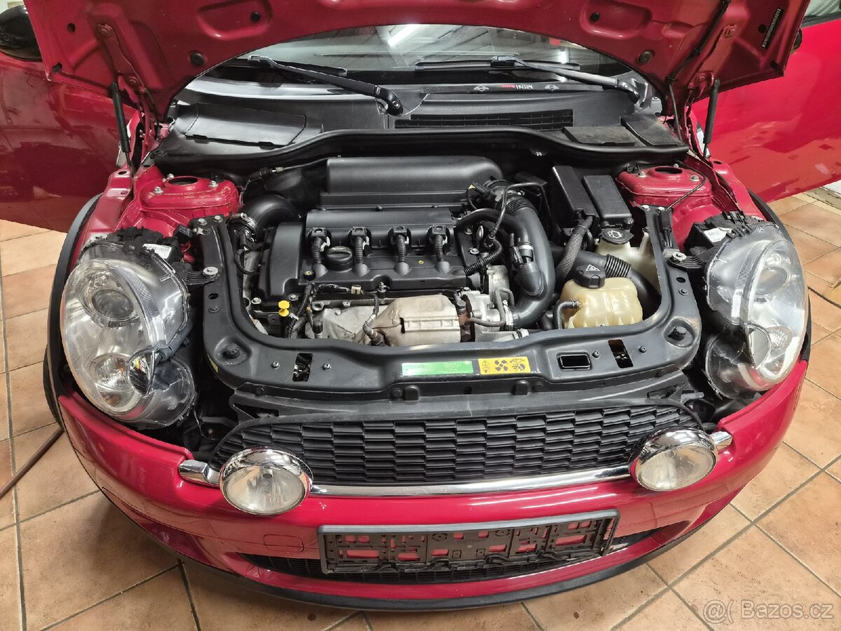Mini Cooper JCW 1,6 155KW plná výbava - 11
