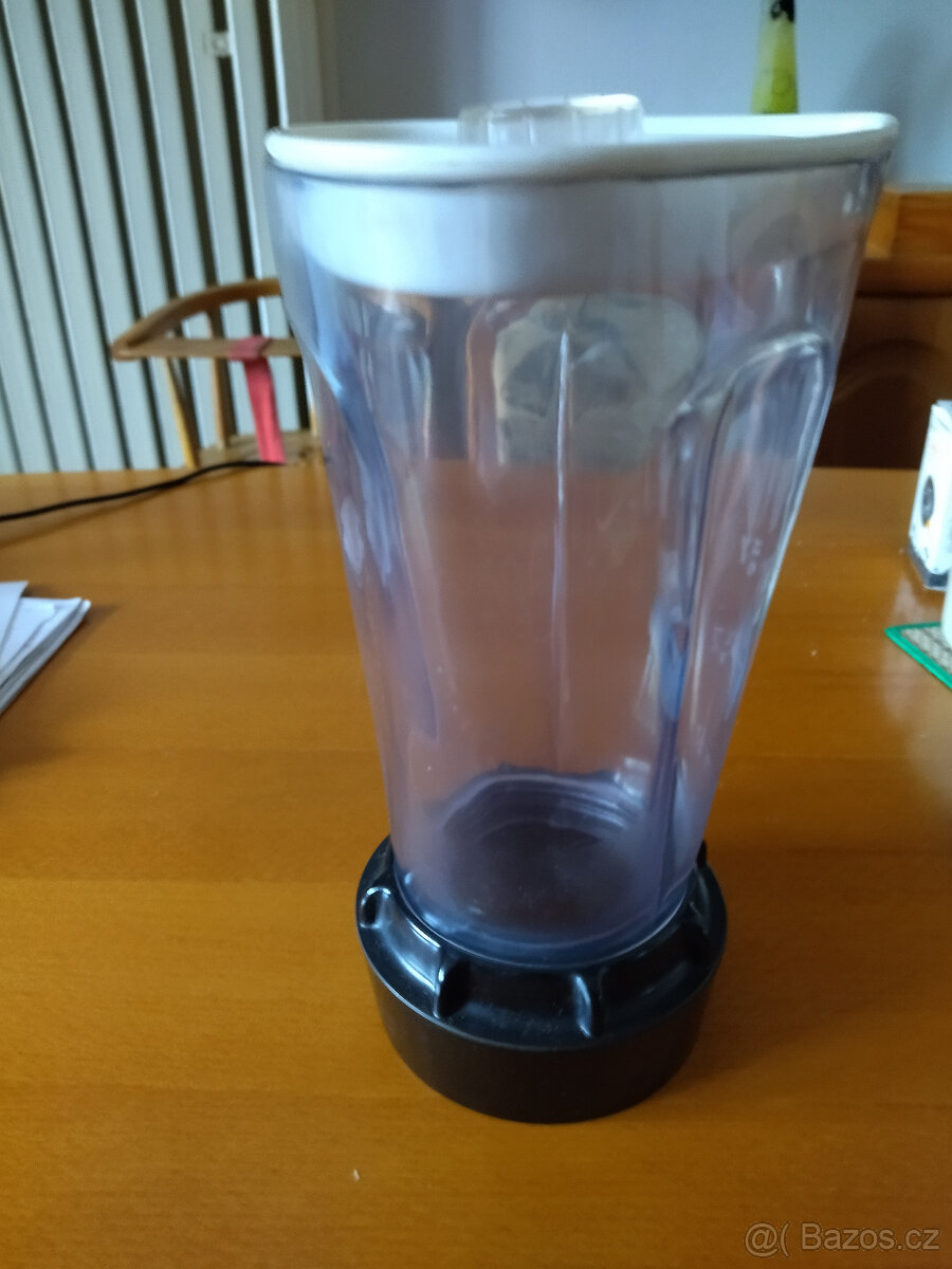 máselnice, lopata, škopík,necky,šlehač,retro termosky,mlýnky - 11