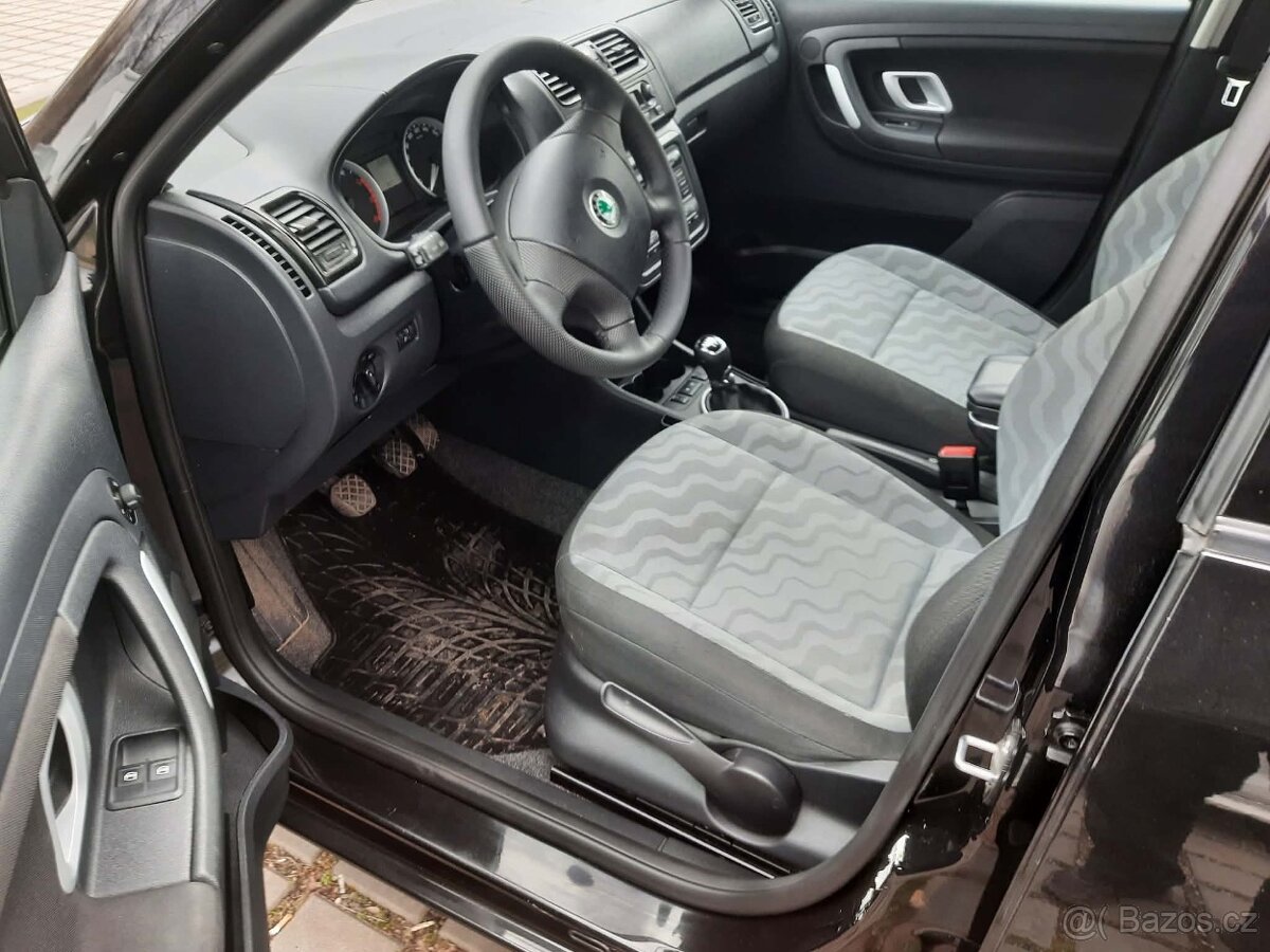 Škoda Fabia II - 11