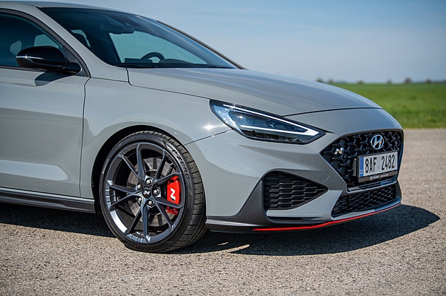 I30N 5x114,3 235/35/19 letní - 11