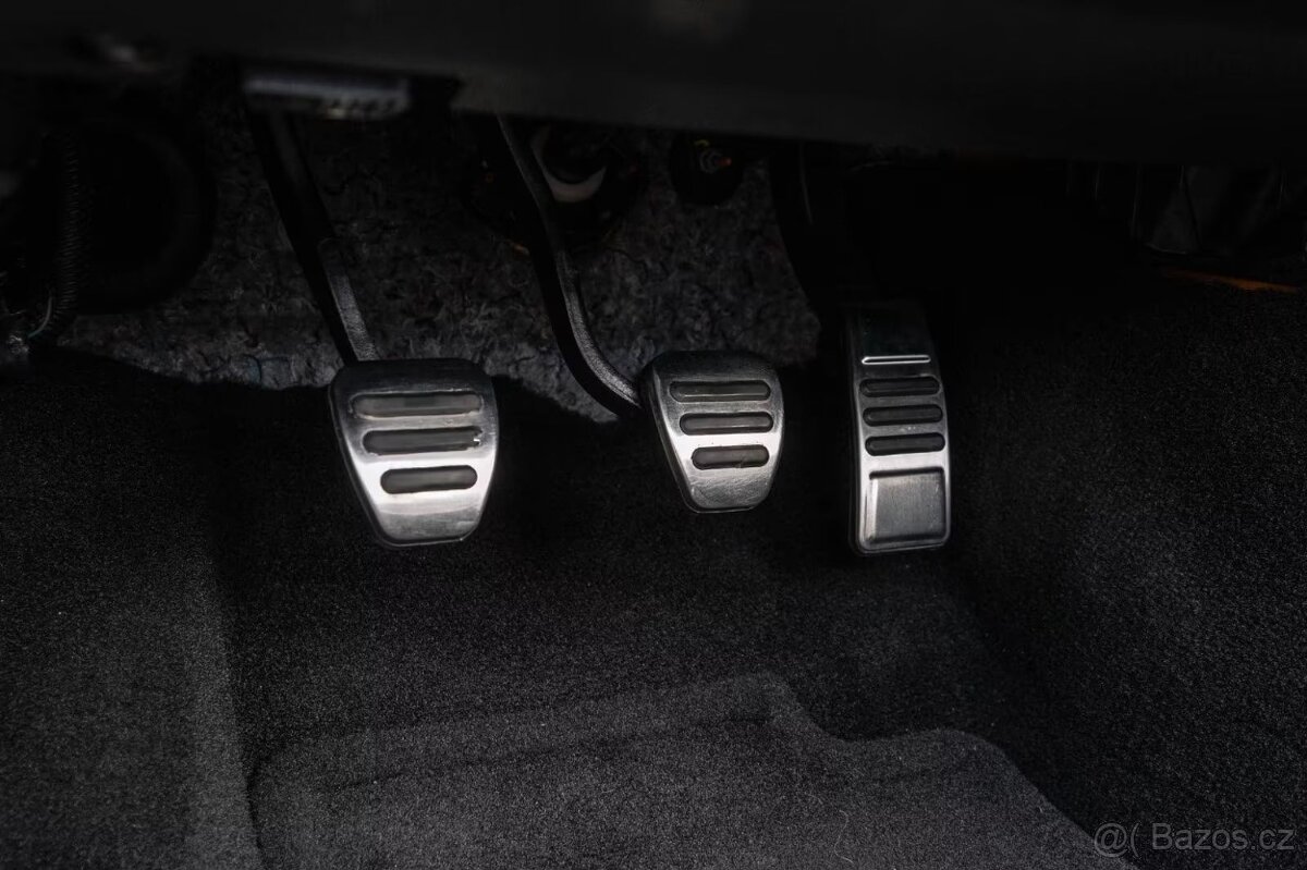 Ford Mustang GT500 SHELLBY (č.B50) - 11