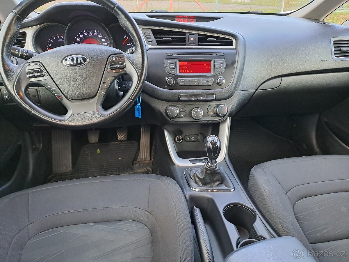 Kia Ceed 1,6 CRDI, 100 kW, SW, - 11