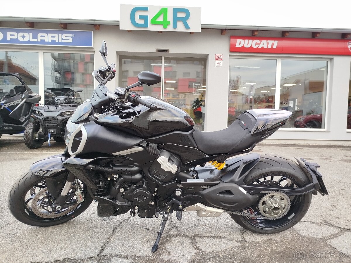 Ducati Diavel V4, 1. MAJITEL, ČR, TOVÁRNÍ ZÁRUKA, AKRAPOVIČ - 11