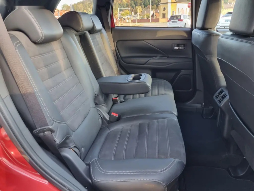 Mitsubishi Outlander, 2.0 MIVEC - 11