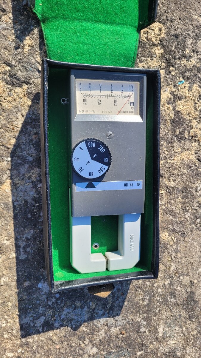 Garážový výprodej - 11