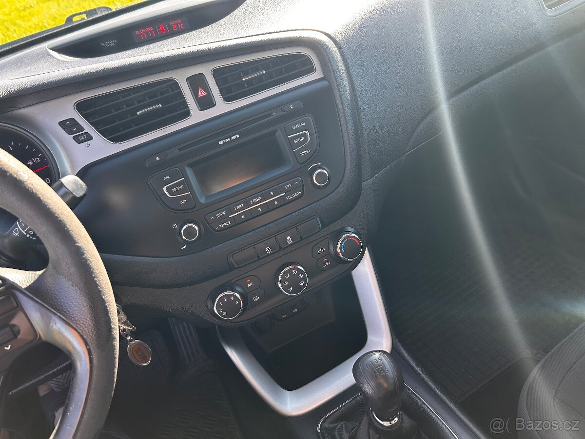 Kia ceed 1.4 cvvt - 11