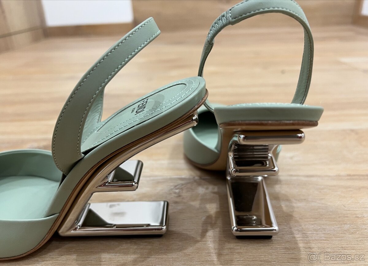 đ LuxusnĂ lodiÄky Fendi First â NOVĂ â 40% sleva đ - 11