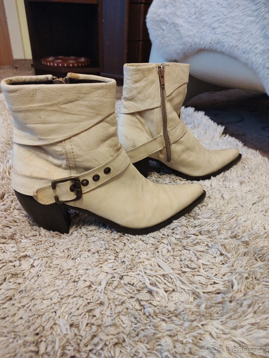 Kožené polokozačky - koně - 11