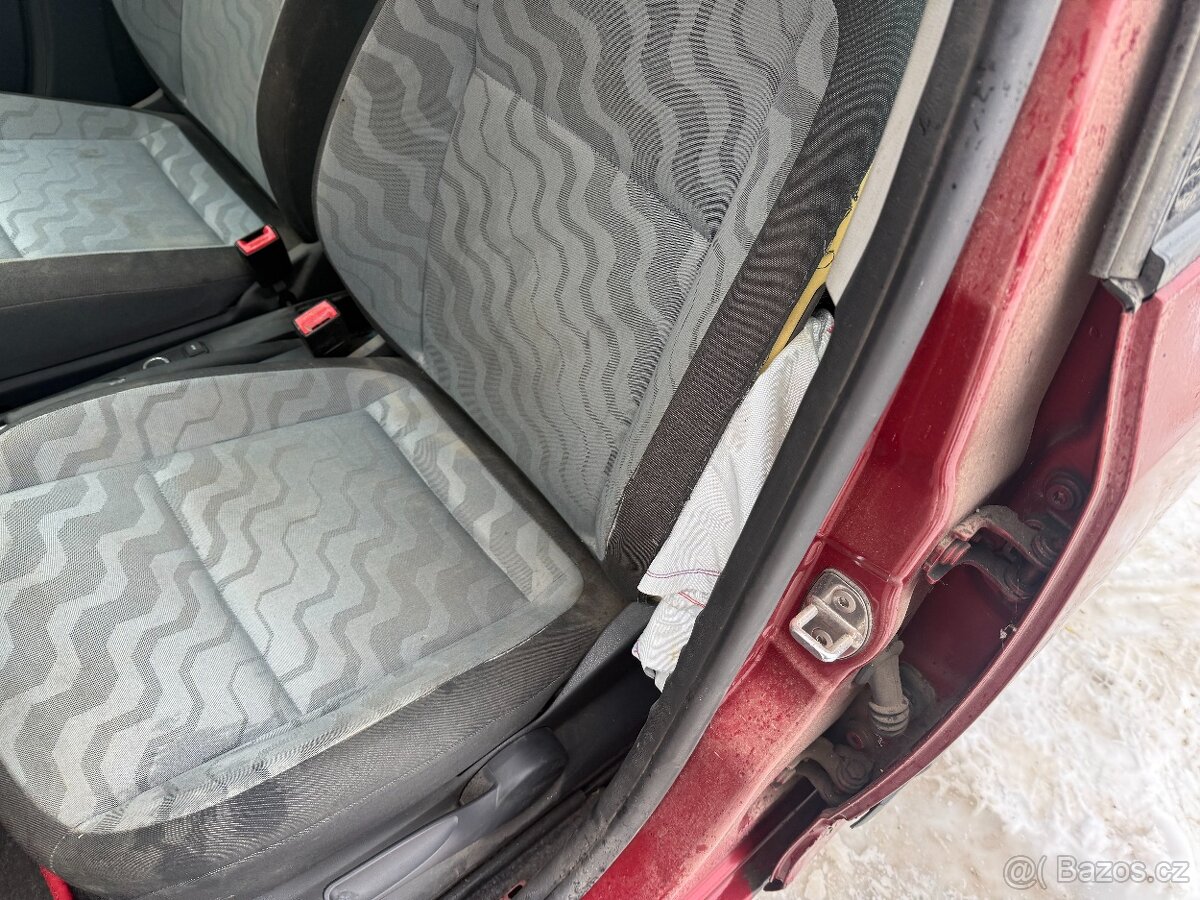 Škoda Fabia 2 1.4 16V - 11