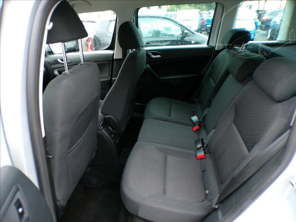 Škoda Yeti 1,4 TSI, STYLE DSG,TAŽNÉ ZAŘÍZENÍ - 11