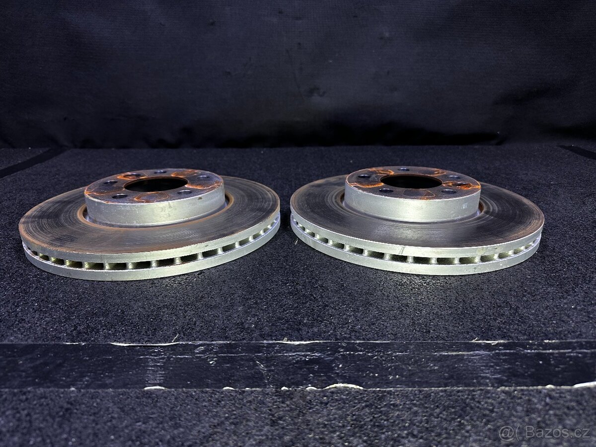 VW Transporter T6 T6.1 Brzdy komplet Kotouce Desticky - 11
