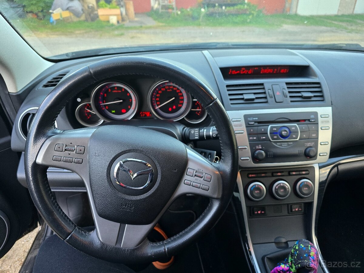 Mazda 6 2.0 benzín - 11