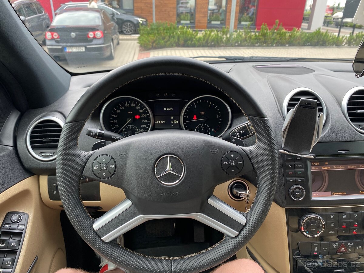 Mercedes-Benz Ml350 - 11