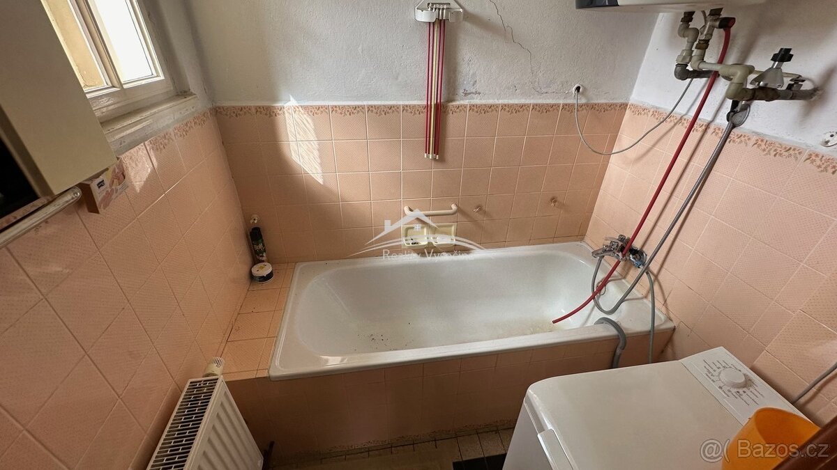 Chalupa 4+1 Okrouhlice, 9 km Havlíčkův Brod - 11