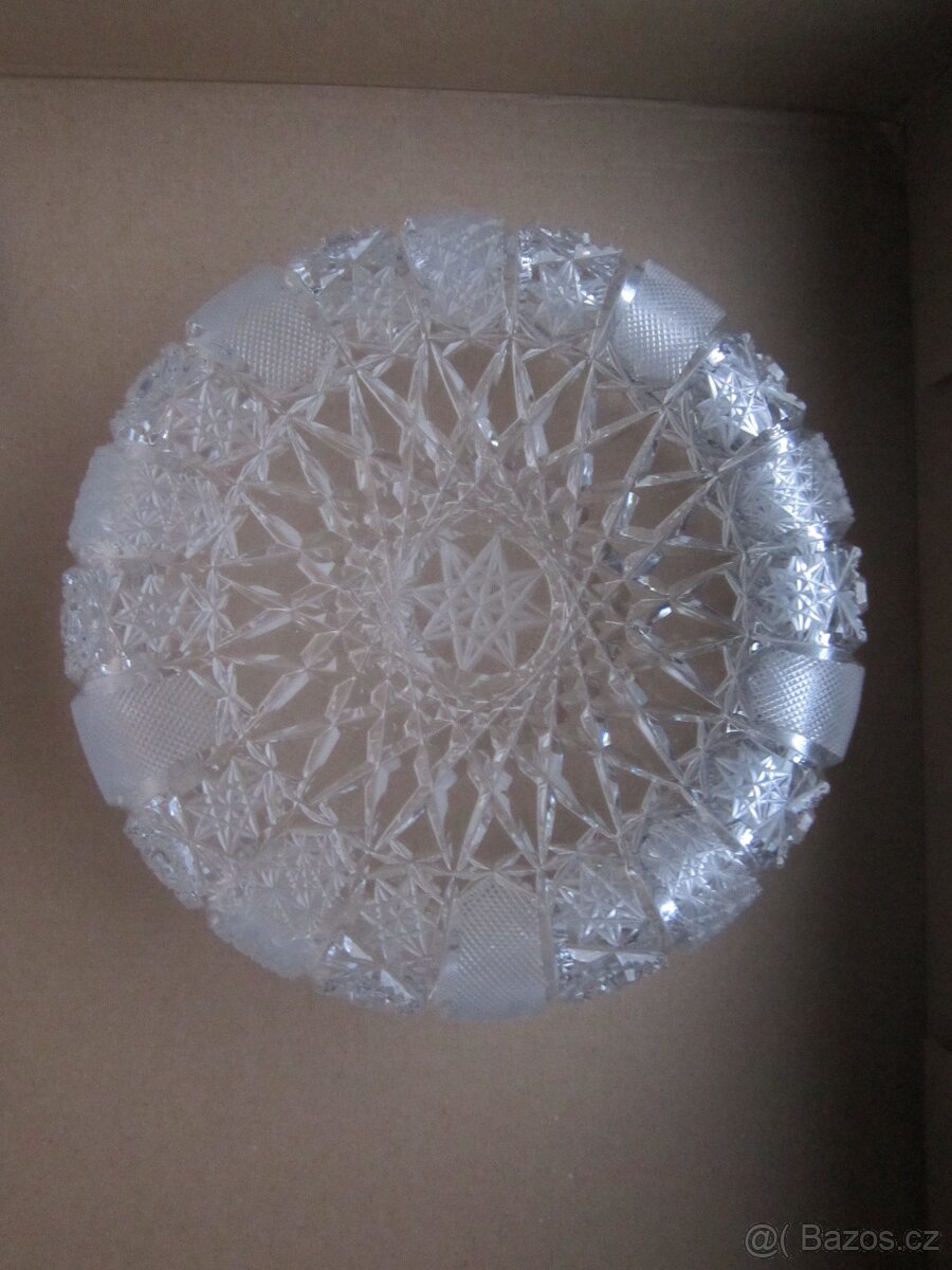 Broušená mísa - 11