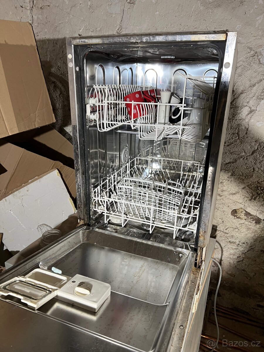 Pracka, mycka, trouba, mrazak, bojler - 11