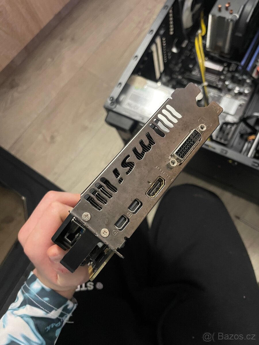 Herní Počítač na náhradní díly – jen rozbitý zdroj - 11