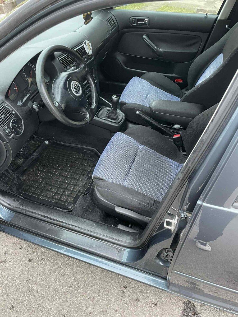 VW Golf 4 1.8 92kW + kola - 11