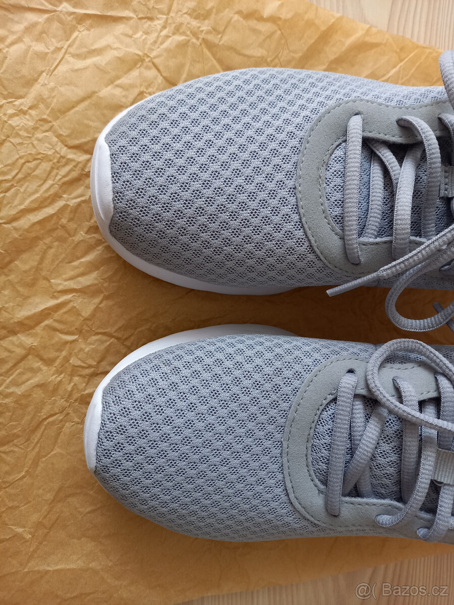 Tenisky NIKE TANJUN - velikost 40.5 - 11