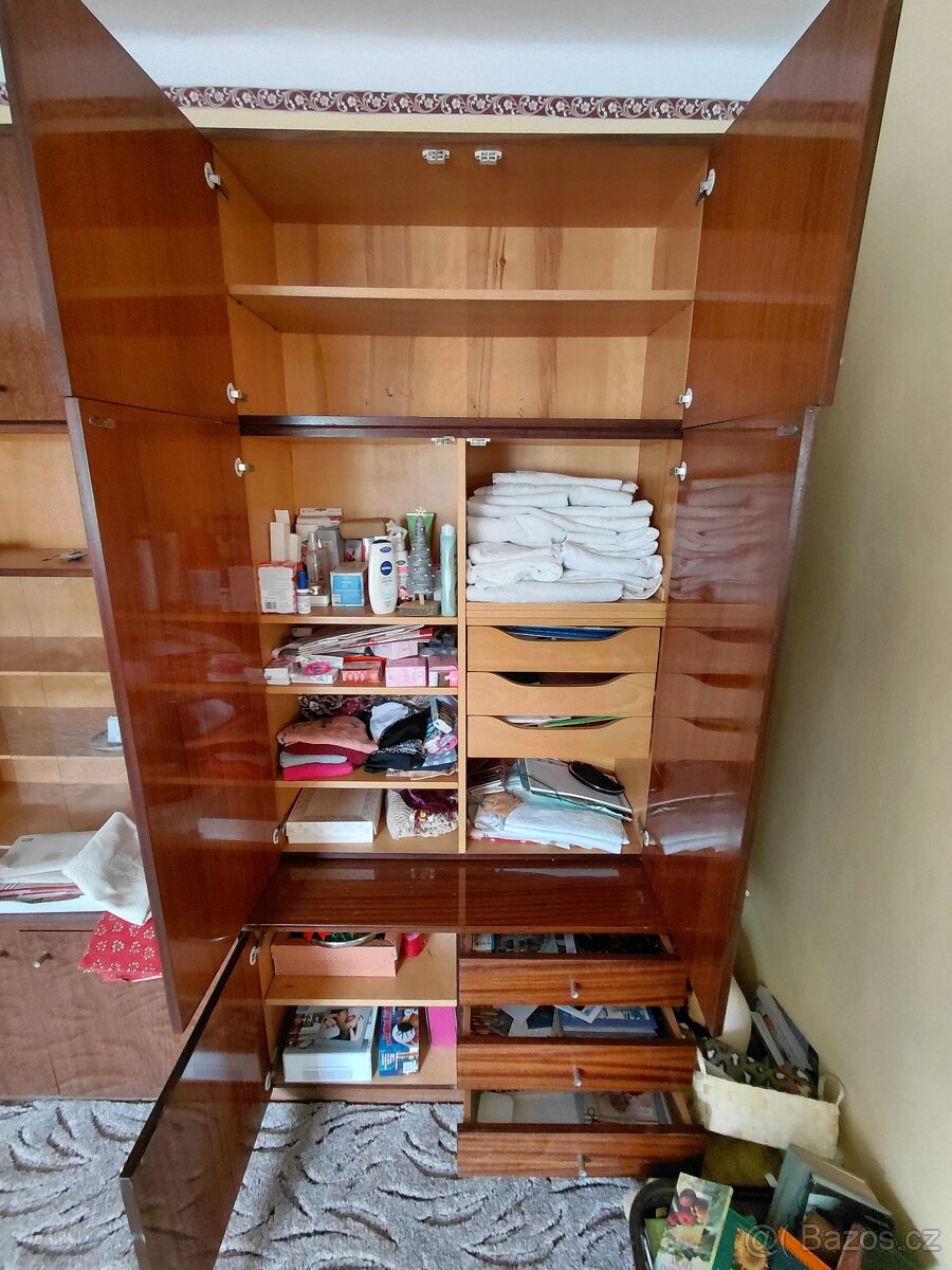 Obývací stěna - 11