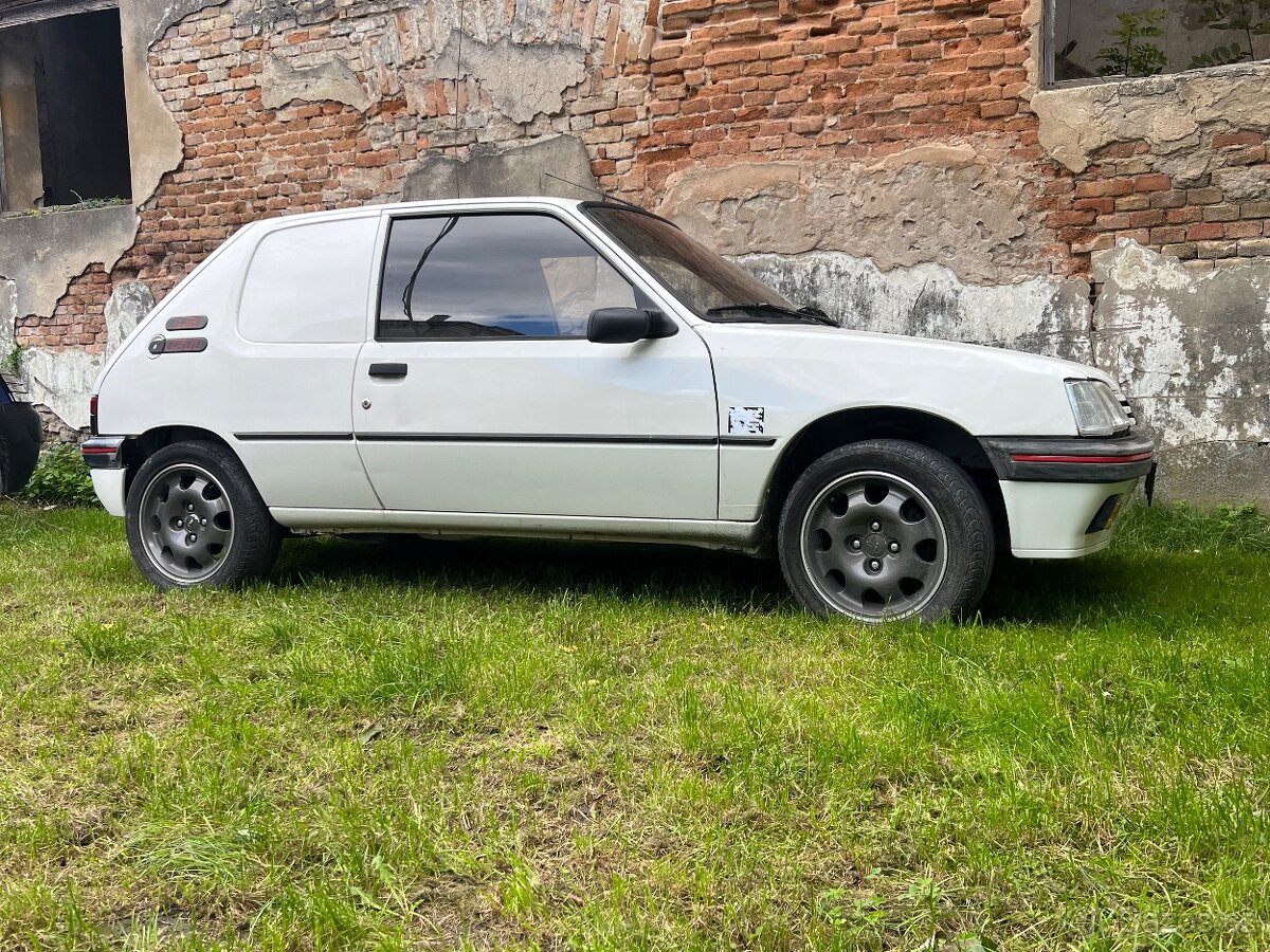 Peugeot 205 1,9D Pick Up - 11