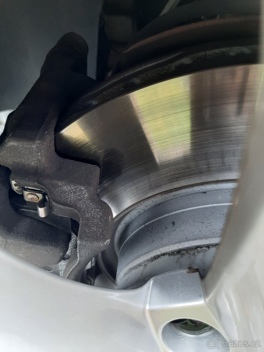 škoda superb 3 DSG 2.0 tdi 140kw 4x4 - 11