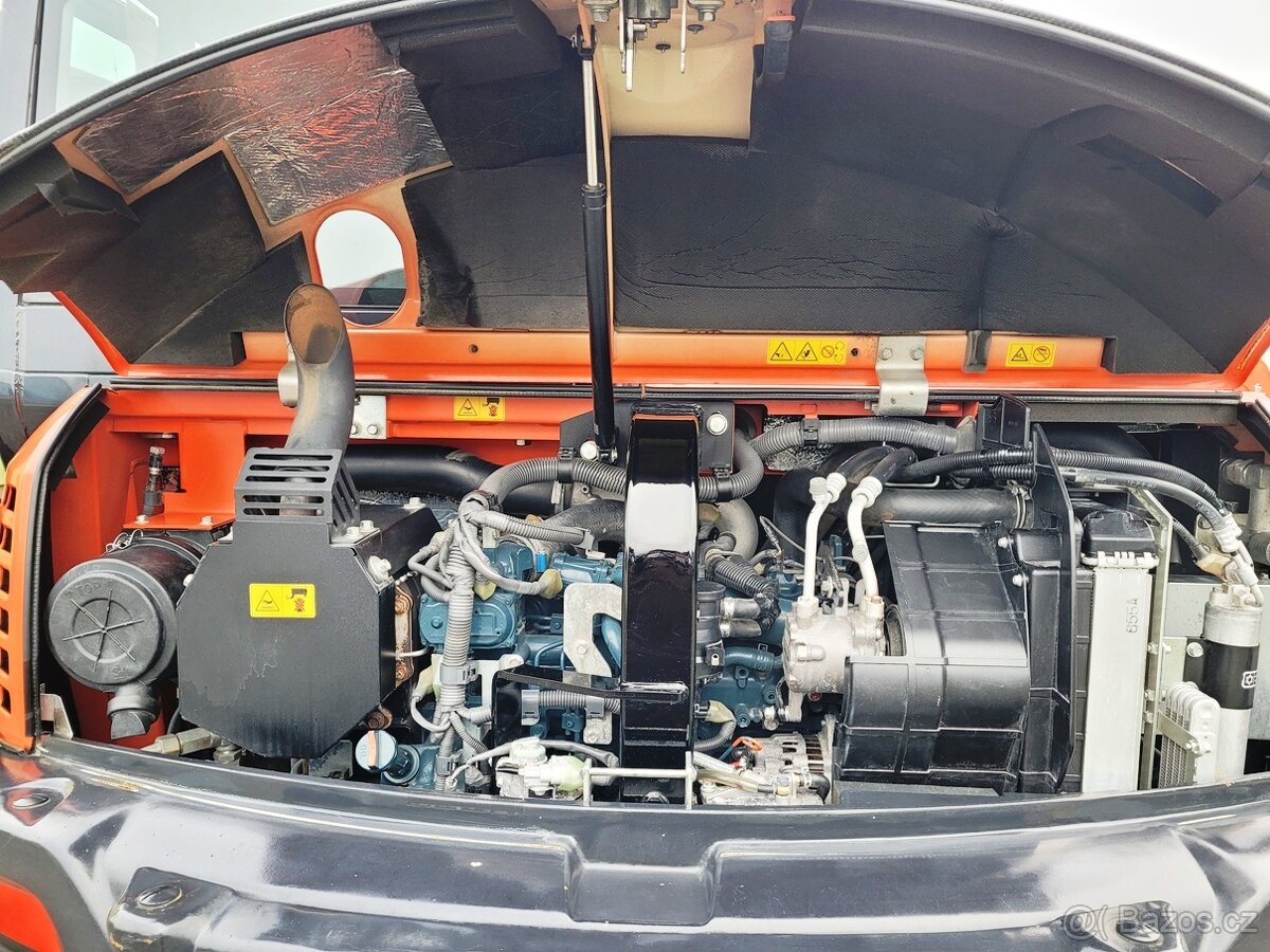 minibagr Kubota KX 080-4, dělené rameno - 11