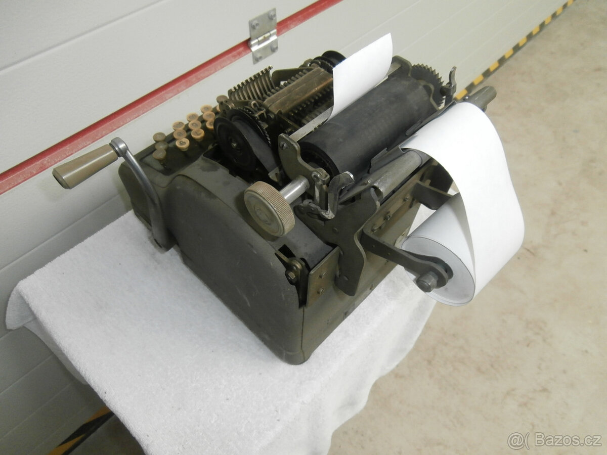 Počítačka mechanická starožitná ASTRA za 1.500 kč - 11