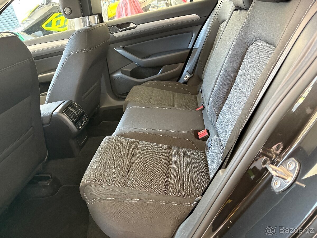 Volkswagen Passat b8 2 Tdi m.r.2021 full led virtual kamera - 11