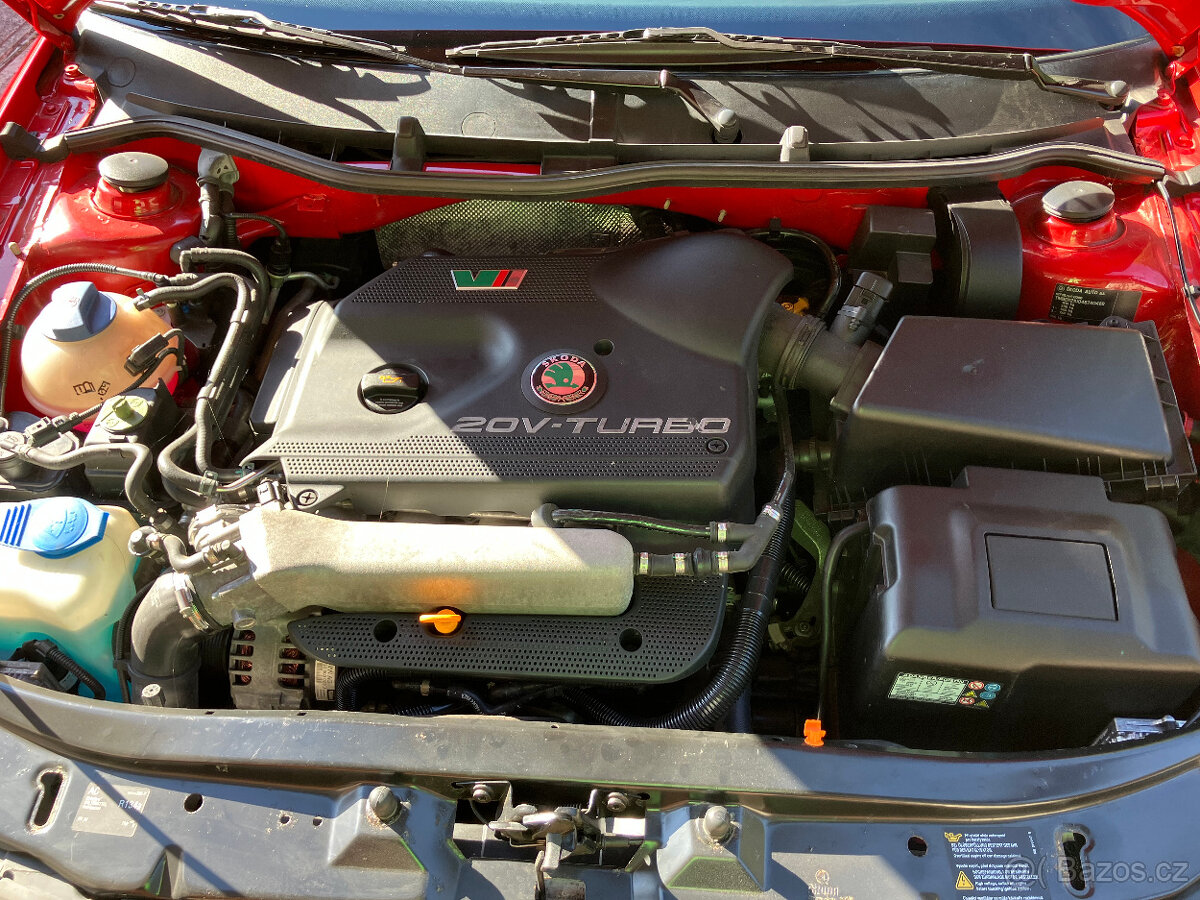 Škoda Octavia RS 1.8T 132 kW, 98930 KM - 11