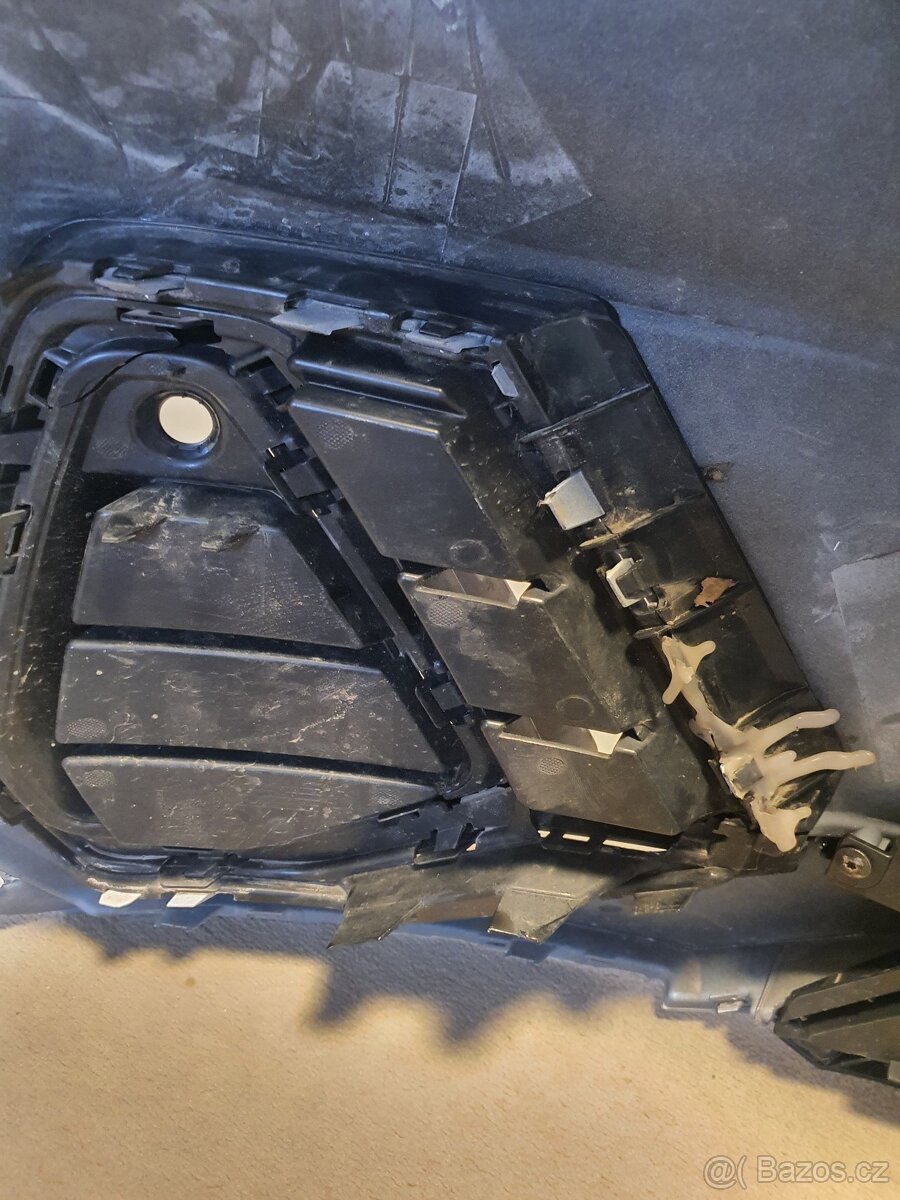Audi Q3 nárazník - 11