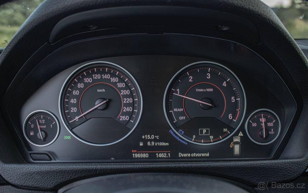 BMW 320 xDrive F31 2.0D 2017 - 11