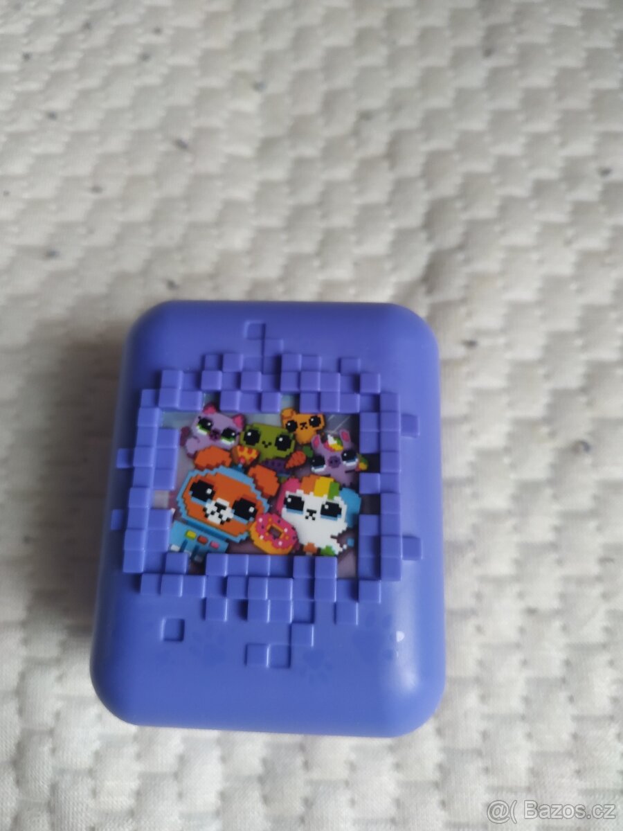 Bitzee interaktivní digitální hra - 11