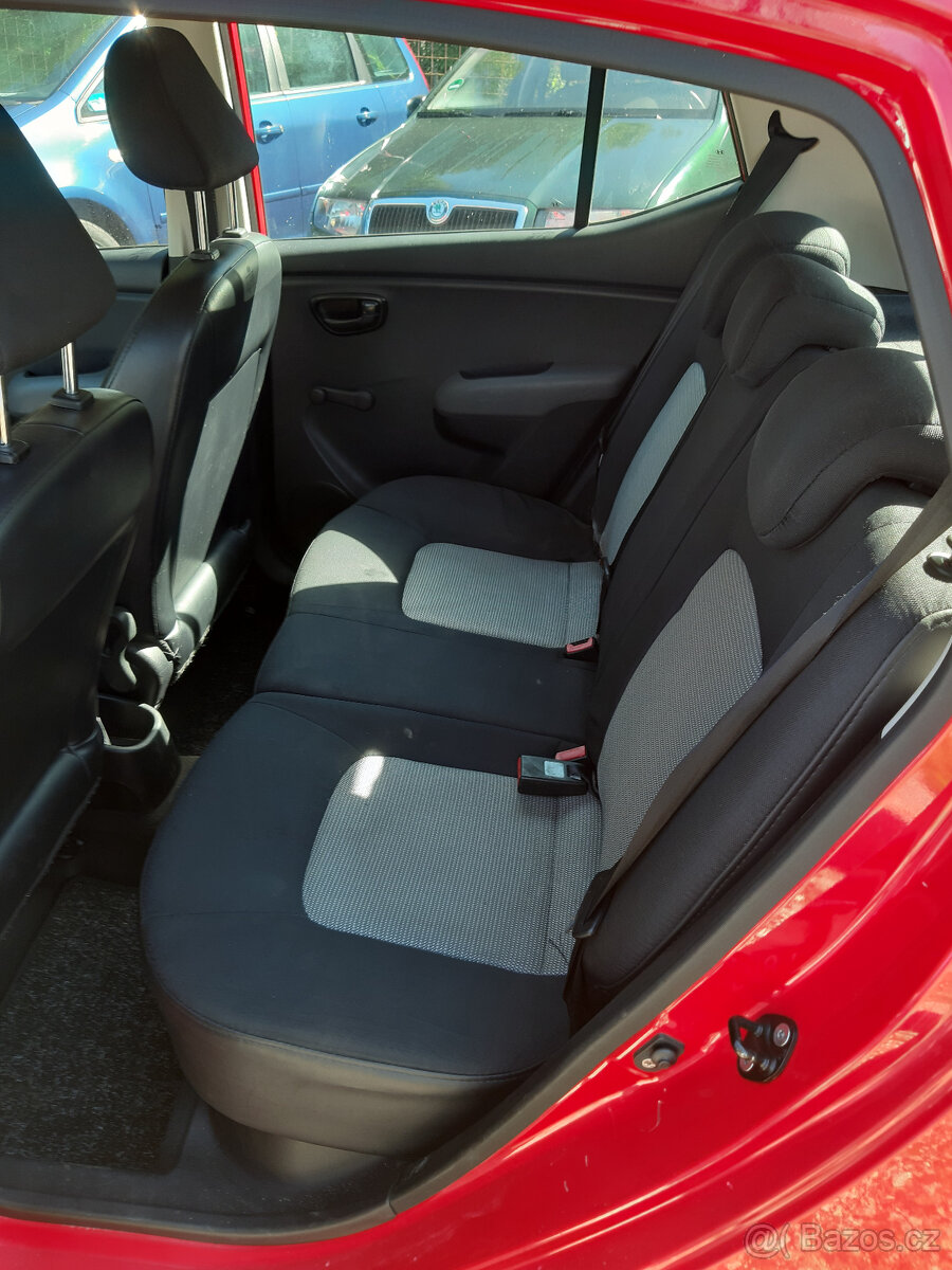 Hyundai i 10, 1.1 - 11
