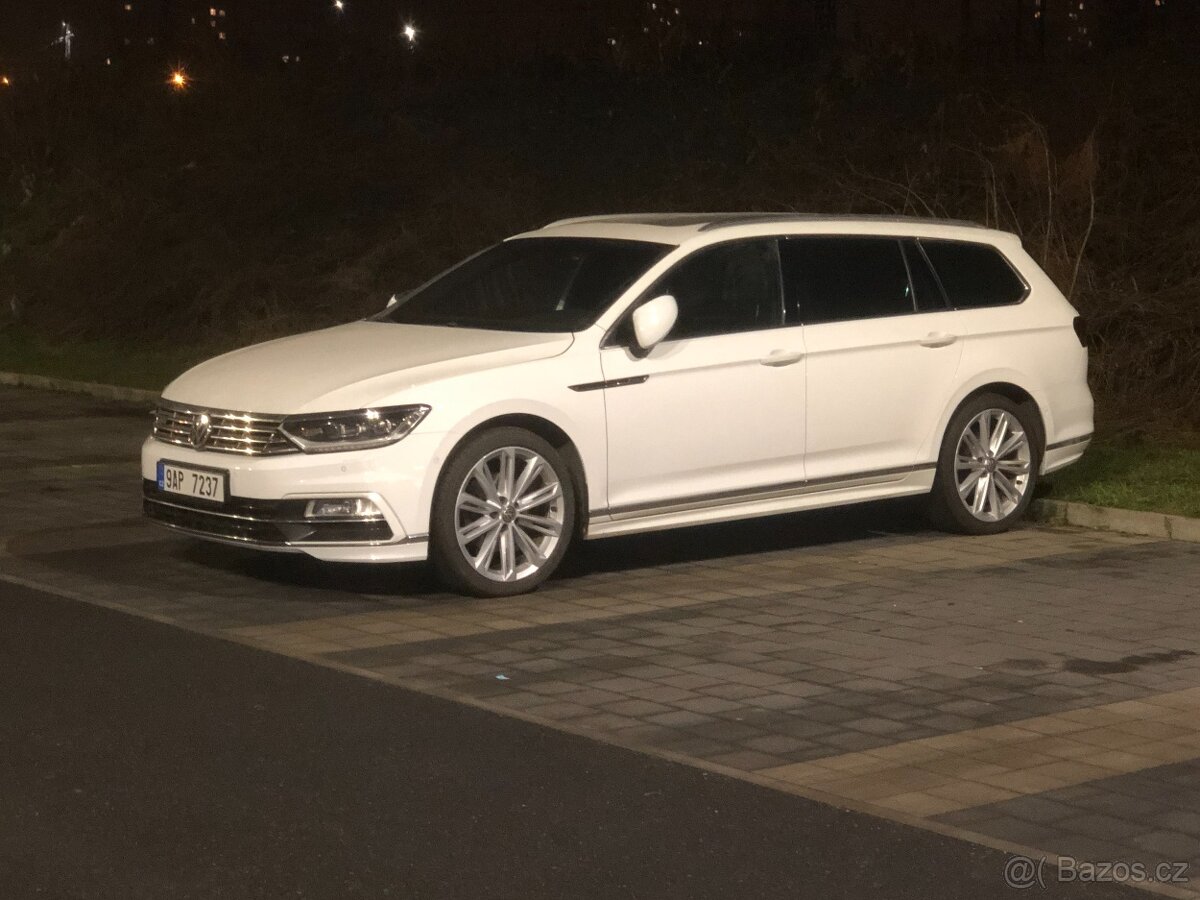 VW Passat Variant 2.0TDI/R-Line/Pano/DSG/LED - 11
