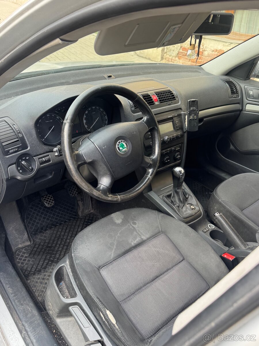 Škoda Octavia 2.0 TDI 103 kW - 11